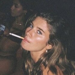 girls smoking cigs